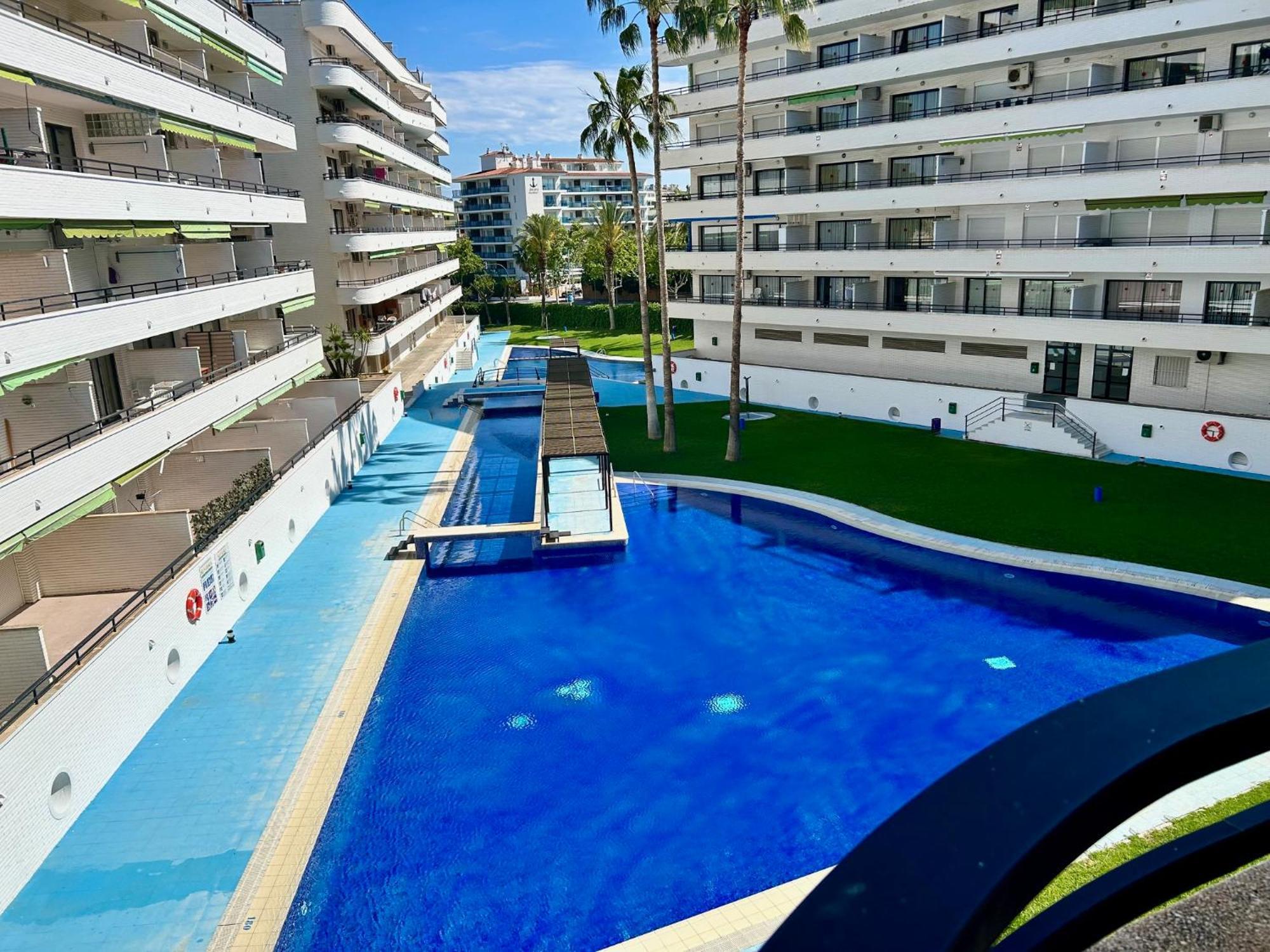 Apartamentos Aventura سالو المظهر الخارجي الصورة